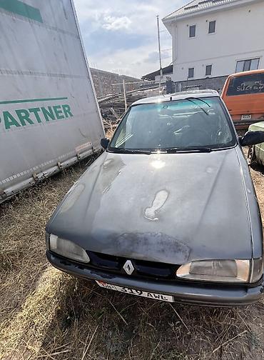 Audi: Audi 80: 1990 г., 1.8 л, Механика, Бензин, Седан — 7
