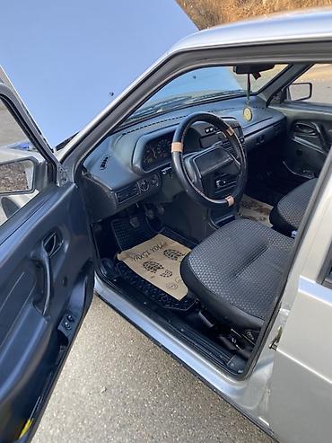 VAZ (LADA): VAZ (LADA) 21099: 1.5 l | 2001 il 168000 km Sedan — 6