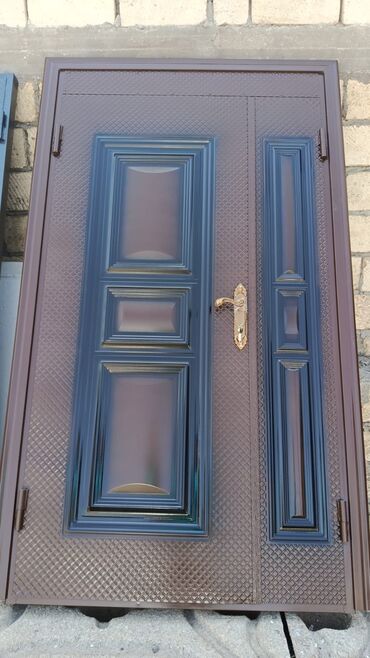 Giriş qapıları: Mənzil üçün Yeni Giriş qapısı Çərçivə ilə, Zəmanətli, Ödənişli quraşdırma, Ödənişli çatdırılma — 27