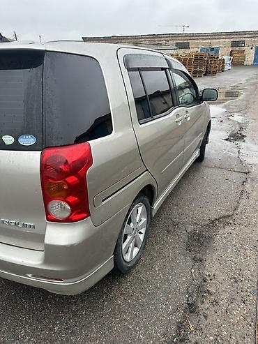 Toyota: Toyota Raum: 2003 г., 1.5 л, Автомат, Бензин, Минивэн — 3