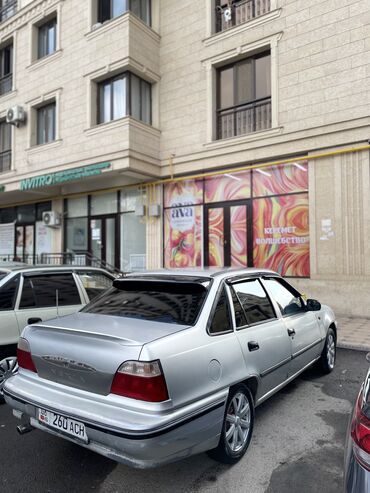 хундай пертер: Daewoo Nexia: 2005 г., 1.6 л, Механика, Бензин, Седан