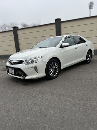 тайота в рассрочку: Toyota Camry: 2017 г., 2.5 л, Автомат, Бензин, Седан