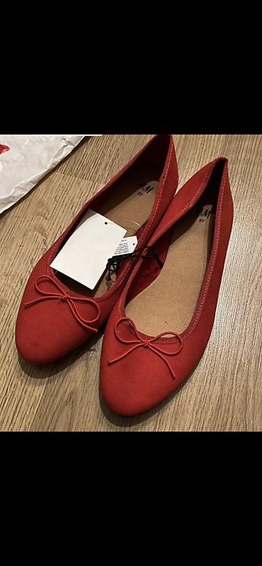 Qadın baletkaları – qırmızı rəng - Brend: H&M - Ölçü: 37 (iç