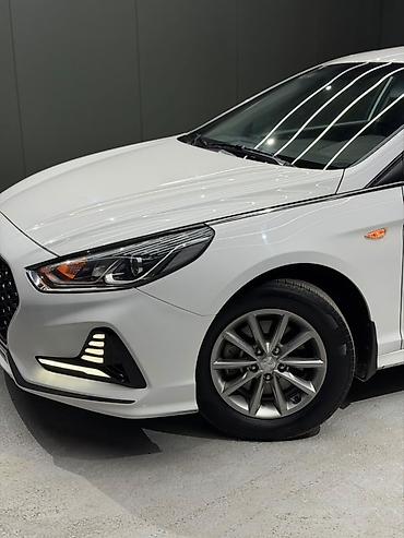Hyundai Sonata: 2022 г., 2 л, Автомат, Газ, Седан