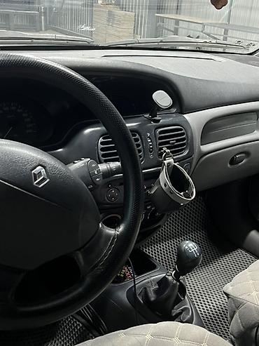 коробка рено: Renault Megane: 2003 г., 1.6 л, Механика, Бензин, Универсал — 8