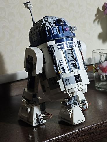 кй: Коллекционная модель LEGO Star Wars R2‑D2 - Детализированный — 1