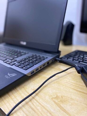 Ноутбуки и нетбуки: Ноутбук, Asus, 8 ГБ ОЗУ, Intel Core i7, Б/у, Для несложных задач, память HDD + SSD