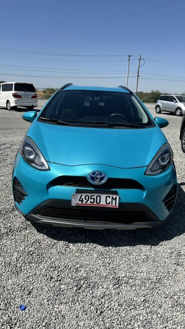 фуранер таета: Toyota Prius: 2018 г., 1.5 л, Автомат, Гибрид, Хетчбек
