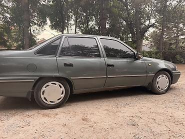 обмен на 210: Daewoo Espero: 2005 г., 1.5 л, Механика, Газ, Седан — 4
