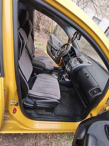 Honda: Honda Jazz: 2005 г., 1.3 л, Вариатор, Бензин, Хэтчбэк — 10