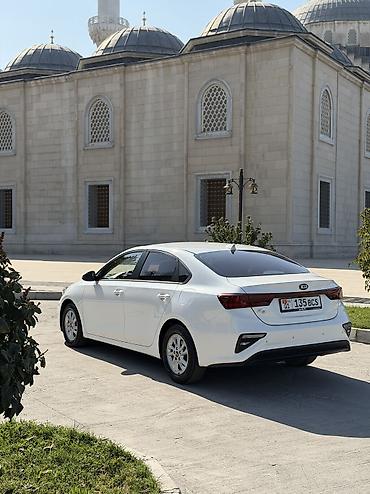 low ll: Kia K3: 2020 г., 1.6 л, Вариатор, Бензин, Седан — 4