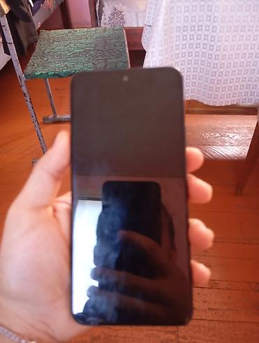 diş: Honor 7X, 128 GB, rəng - Qara, Qırıq — 1