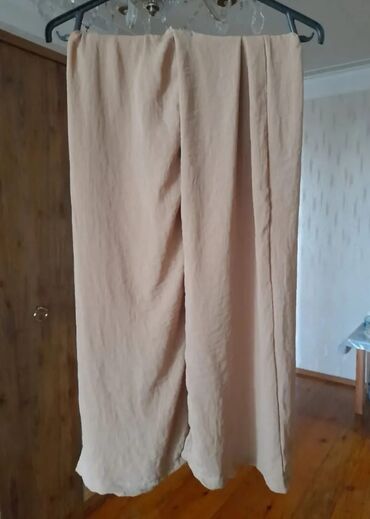 купить кепку в баку: M,38,(R) 
İşlənmiş.
1-i,1azn.
20,ədəddən,aşağı 
mal,satılmır