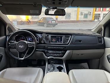 carnival 2017: Kia Carnival: 2019 г., Минивэн — 10