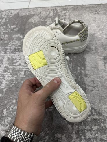 Women's Sneakers and athletic shoes: Nike, 37.5, bоја - Bela — 5