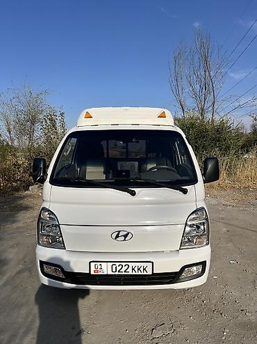 Hyundai: Hyundai Porter: 2021 г., 2.5 л, Типтроник, Дизель, Фургон — 2