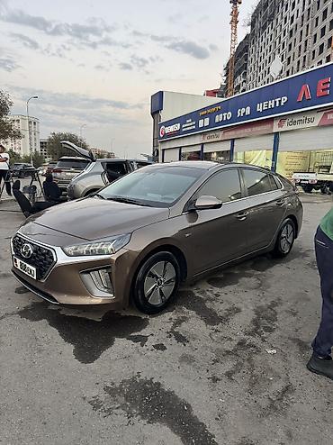 Hyundai: Hyundai Ioniq: 2019 г., 1.6 л, Автомат, Гибрид, Хэтчбэк — 3