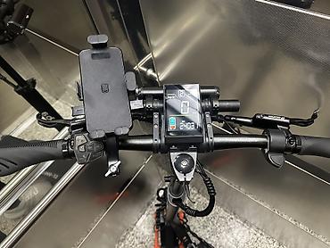 notbuk çanta: İşlənmiş Elektrik samokat 10", > 1000 Vt, > 45 km/s, Ödənişli çatdırılma — 10
