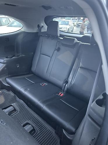бочки на радиатор: Toyota Highlander: 2020 г., 2.5 л, Автомат, Гибрид, Кроссовер — 7