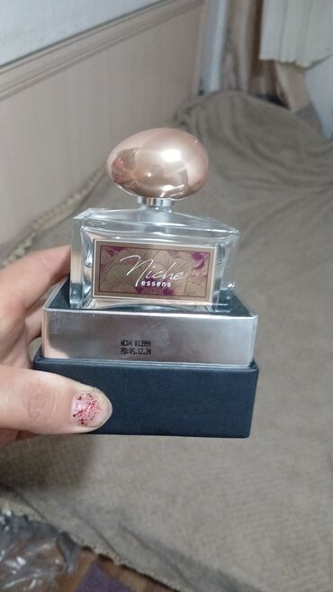 Парфюмерия: Набор косметики и парфюмерии ESSENS: 1) Essens Colostrum Nourishing — 11