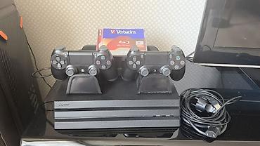 sps 4pro: PlayStation 4 Pro (— комплект для игр на 4K TV и PS VR. В составе: - — 1