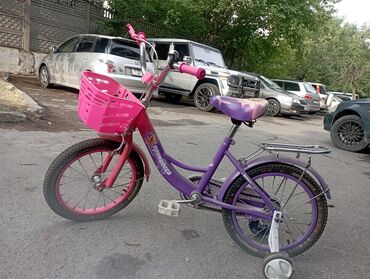 продажа авто в бишкеке срочно: Детский велосипед, 2-колесный, 4 - 6 лет, Для девочки, Б/у