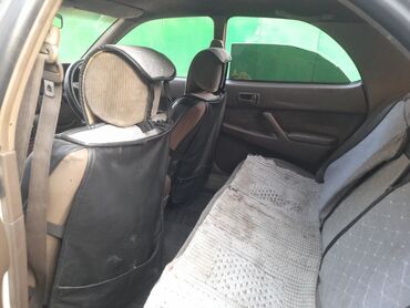 Toyota: Toyota Camry: 1995 г., 1.8 л, Механика, Бензин, Седан — 10