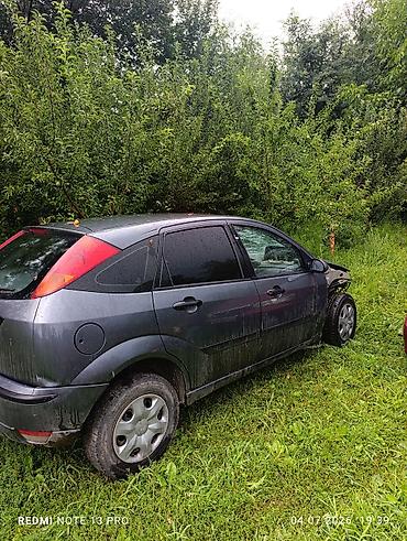 stage 3: Ford Focus I (хэтчбек, 5 дверей), темно‑серый, продаётся целиком под — 3