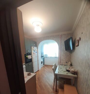 Köhnə tikili: Bakı, Qaraçuxur qəs., 4 otaqlı, Köhnə tikili, 100 kv. m — 10