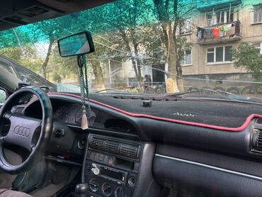 Audi: Audi 100: 1990 г., Механика, Бензин, Седан — 14