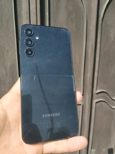 зарядка для айфона 5: Samsung Galaxy A24 4G, 128 GB, rəng - Boz, Zəmanət, Qırıq, Sensor