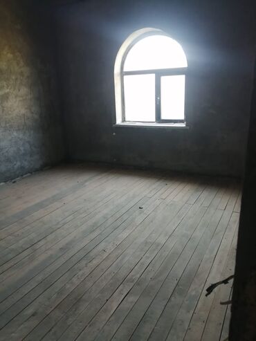 Həyət evləri və villaların satışı: Daş materialdan tikilmiş, taxta tavanlı və geniş eyvanlı həyət evi — 3