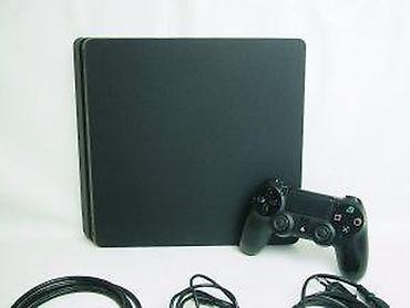PS4 (Sony Playstation 4): U ponudi je Sony PlayStation 4 Slim. Stanje: odlično očuvana, komplet — 21