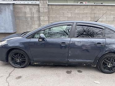 Citroen: Citroen C4: 2009 г., 1.6 л, Механика, Бензин, Хэтчбэк — 4