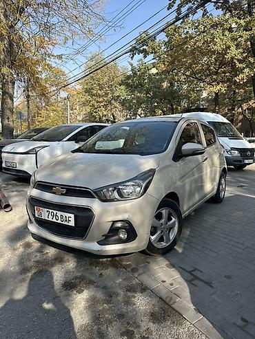 skyline r32: Chevrolet Spark 2017 светло‑бежевый цвет кузова Авто под выкуп — 2