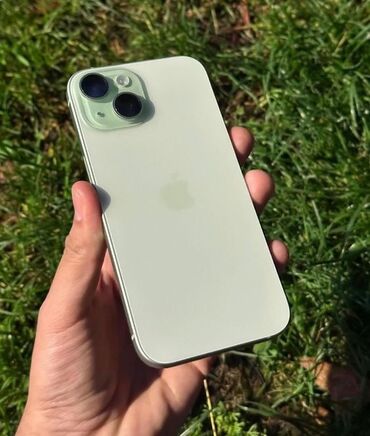 ayfon z: IPhone 15, Yaşıl