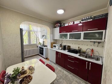 Продажа квартир: 3 комнаты, 73 м², 106 серия, 1 этаж, Евроремонт