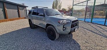 4 рунер: Toyota 4Runner: 2023 г., 4 л, Автомат, Бензин, Внедорожник — 2
