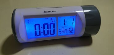 3d satovi za zid: Table clock, Used