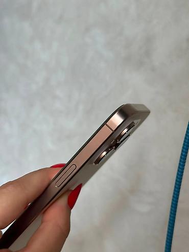 ci modul: IPhone 17 Pro Max, Desert Titanium, Face ID — 2