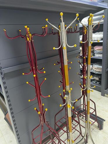 Ostali nameštaj: Civiluci 3750 din na lalafo.rs — 8 Ostali nameštaj: Civiluci 3750 din — 8