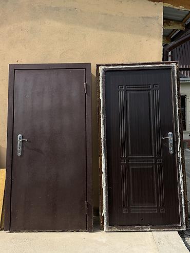 20 сомдо кимдин суроту бар: Үйлөр жана батирлер үчүн эшик, Брондолгон, Эки эшиктүү, Россия, Сол жакта, түсү - Күрөң — 5