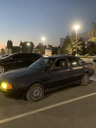 мерседес 124 с: Audi 80: 1989 г., Седан — 3