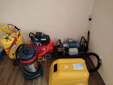 Avtoservis avadanlıqları: İşlənməyib tezdi salafan icnde 3 faza 200 bar model orda yazilib Men — 17