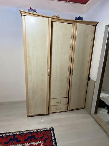шкафты бу: Шифоньер, шкаф для одежды, Б/у, Прямой, Дерево — 3