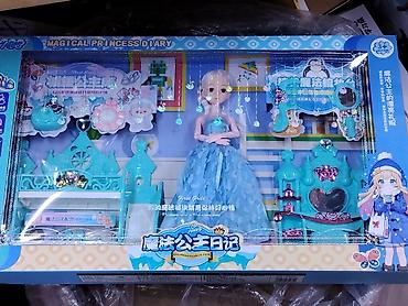 Игровой набор «Magical Princess Diary» — кукла-принцесса с мебелью и at lalafo.kg Игровой набор «Magical Princess Diary» — кукла-принцесса с мебелью и
