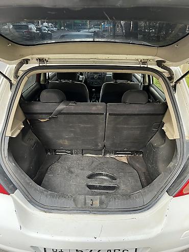 Nissan: Nissan Tiida: 2006 г., 2 л, Механика, Бензин, Хэтчбэк — 15