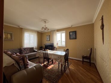 Həyət evləri və villaların satışı: 7 otaqlı, 220 kv. m, Orta təmir — 13