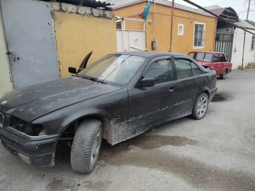 maşin al: Bmw e36 kuza maşın sökülür ehtiyyat hissələri satılır vacap var yaza