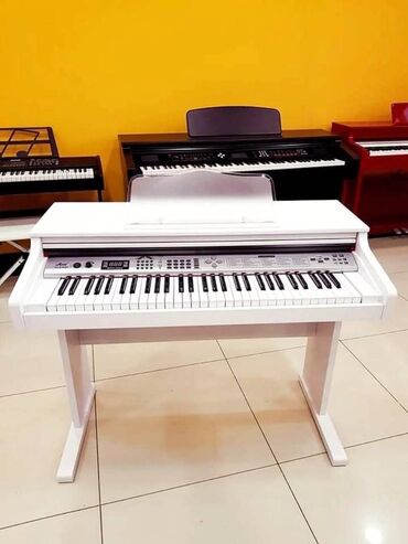 Uşaqlar üçün digər mallar: Piano kursuna başlayanlar üçün Elektro Pianino. Təzə.Upakofka. 61 — 11